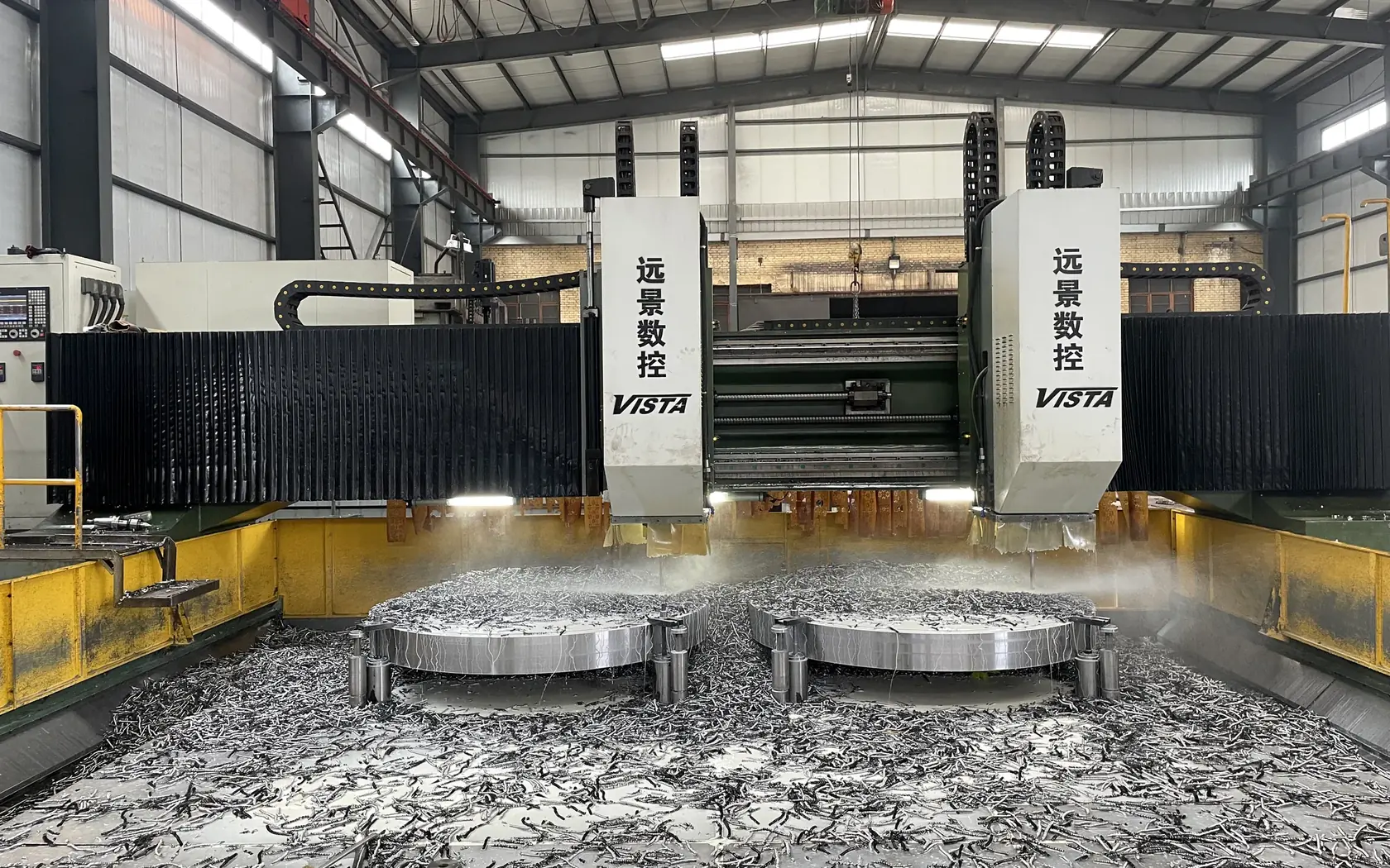 Drilling a large tubesheet on the 5 m CNC machine
